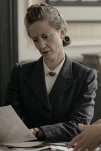 Lee - Andrea Riseborough